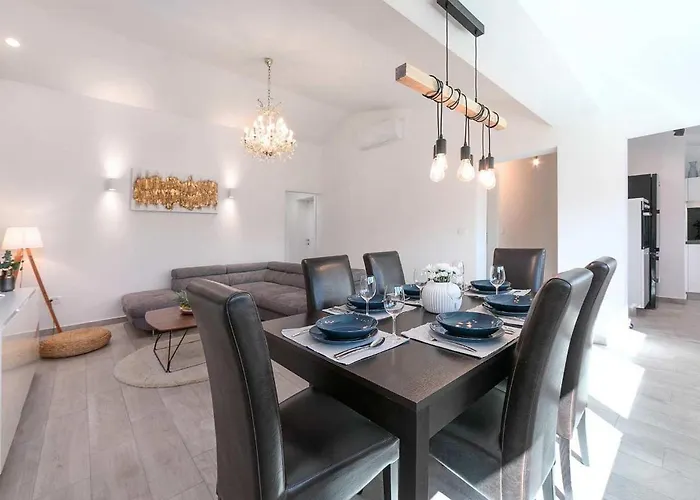 Adrijana 2 Apartman *