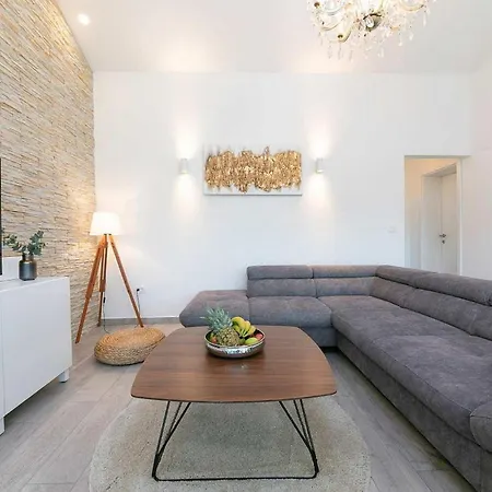 Adrijana 2 Apartment