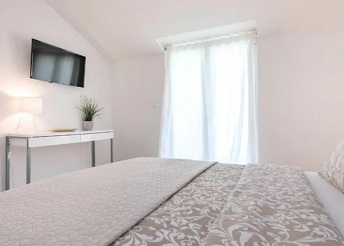 Adrijana 2 Lejlighed